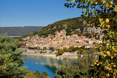 Bauduen, village au cœur du territoire truffier du Haut-Var